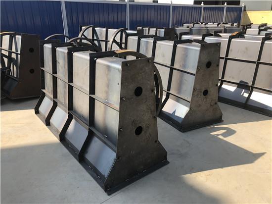 預(yù)制隔離墩模具 預(yù)制隔離墩模具